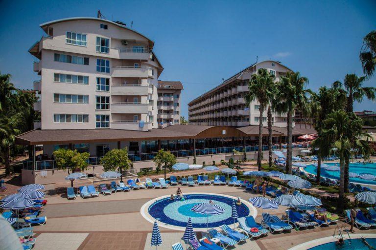 Отель Lonicera World Hotel 4*: номера, еда, пляж