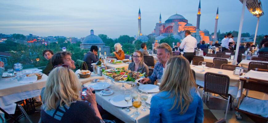 Сколько отелей в Стамбуле