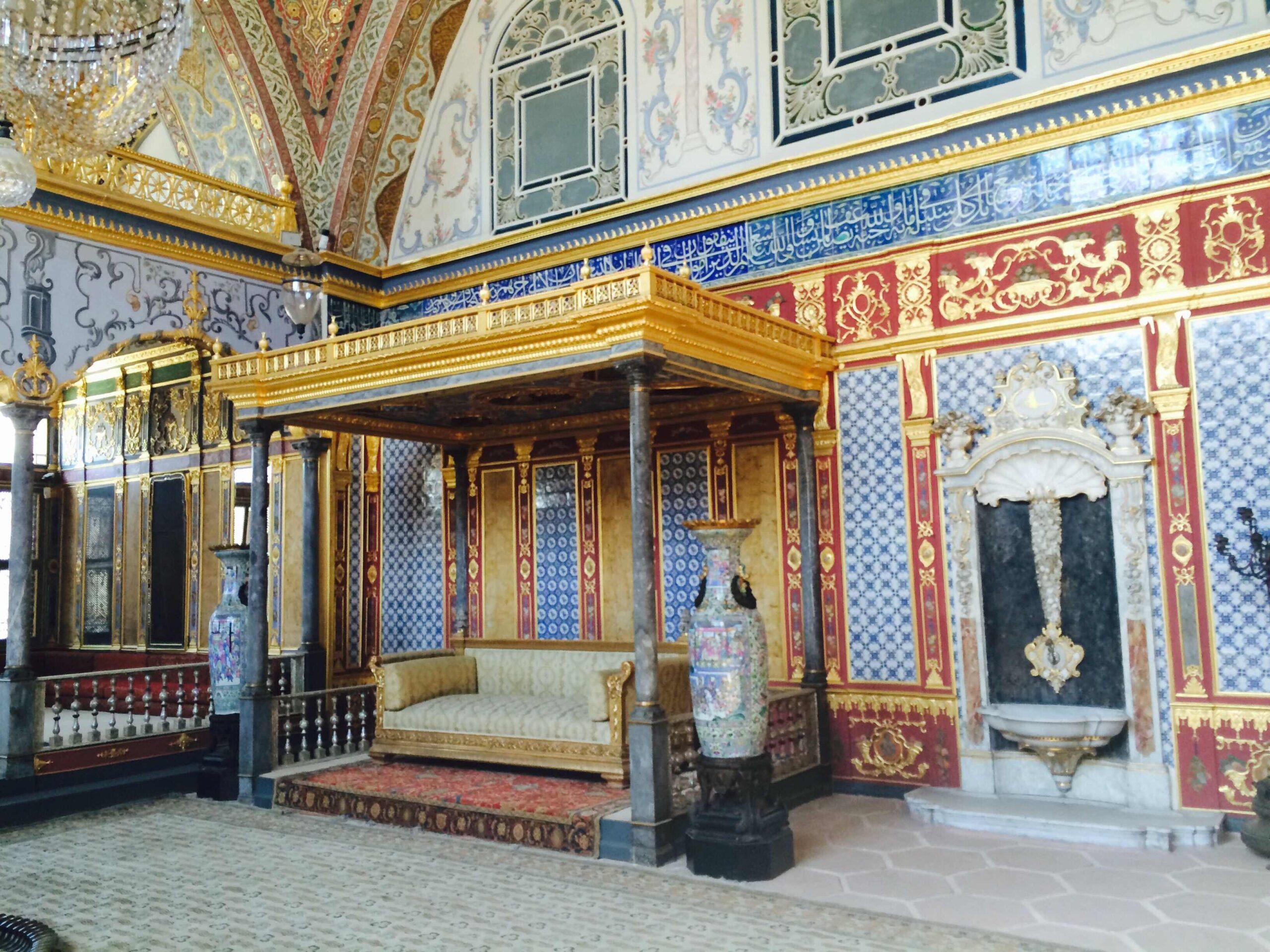 Фото зала во дворце
