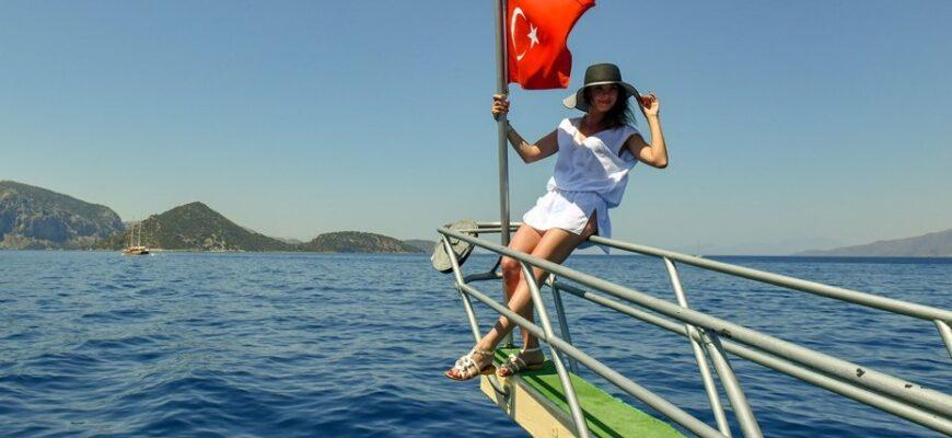 Британские туристы в Турции
