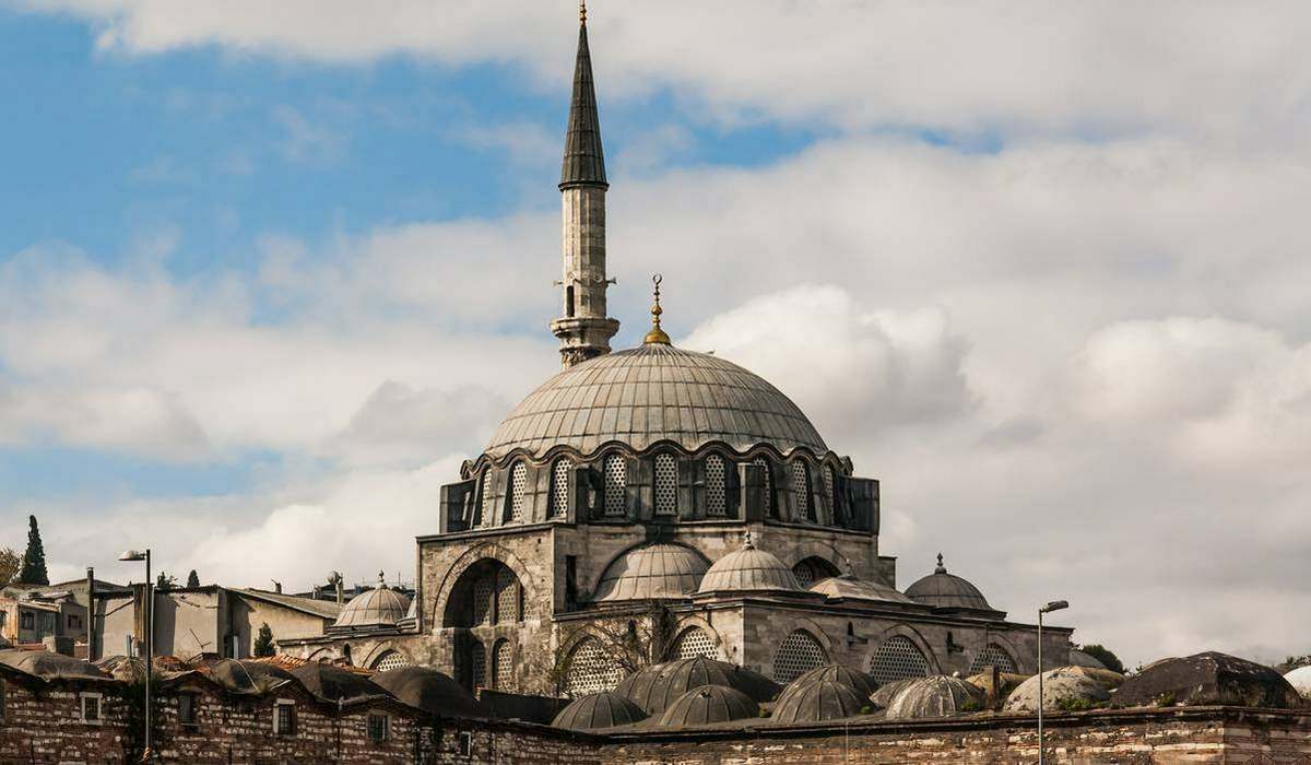 Мечеть Рустема Паши в Стамбуле