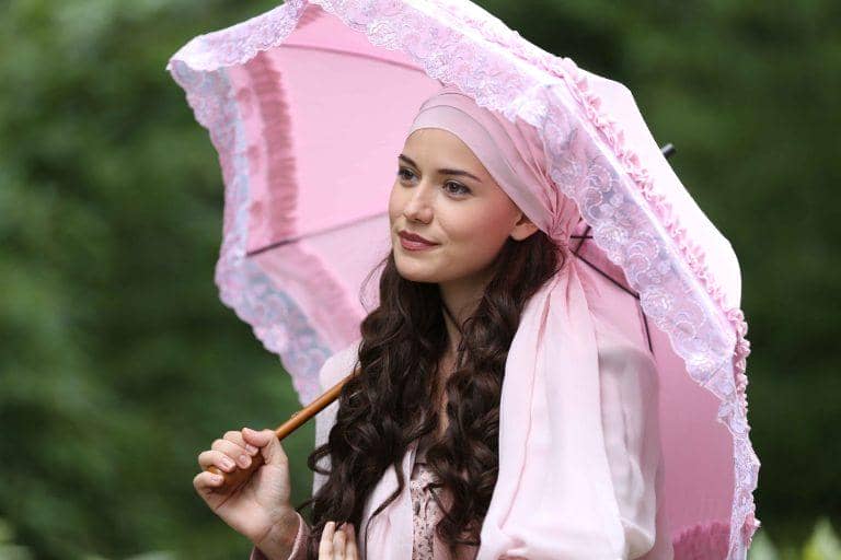 Увлекательный сериал «Королек - птичка певчая»: описание