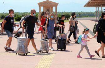 Турки жалуются на скупых русских туристов