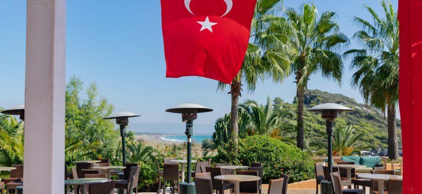 Все места в отелях Турции забронированы до начала сентября