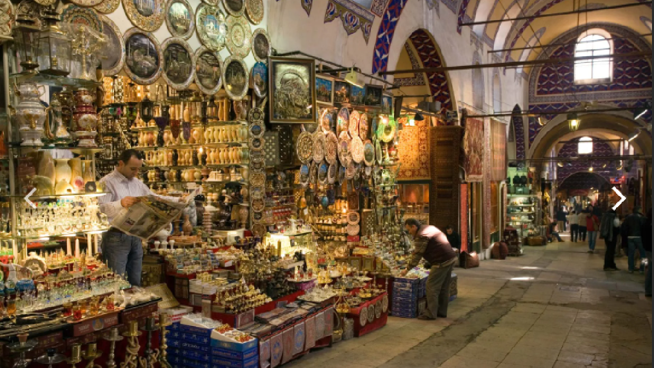 Крытый рынок Аравийских сокровищ в Турции