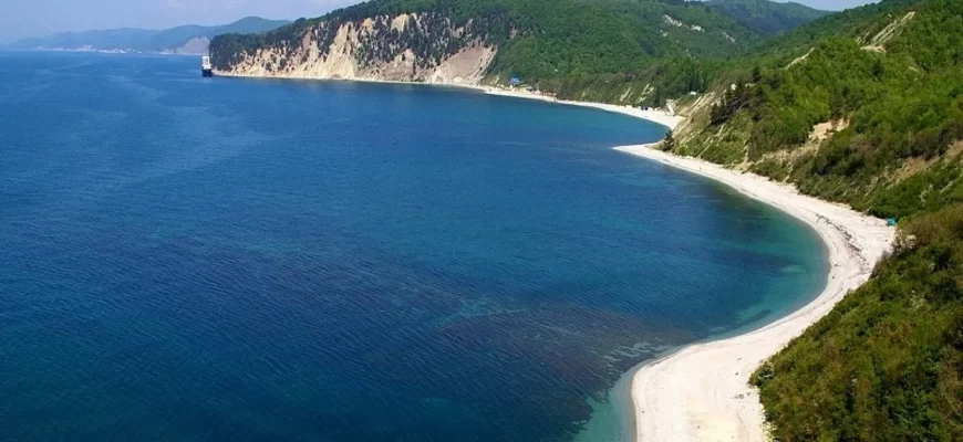 ТОП-15 мест для посещения на побережье Черного моря