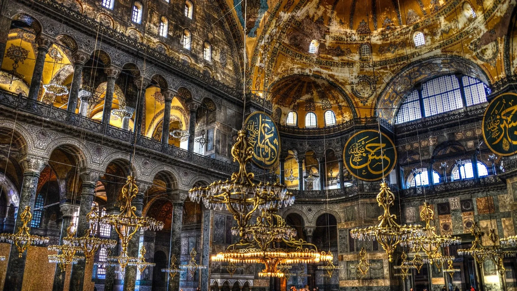 Музей Айя София (Hagia Sophia Museum)