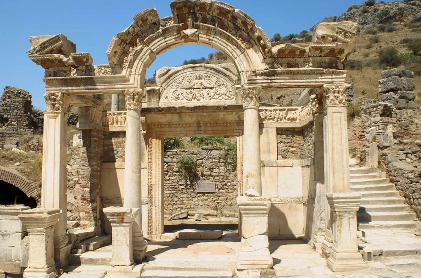 Эфес (Эфесские античные руины)