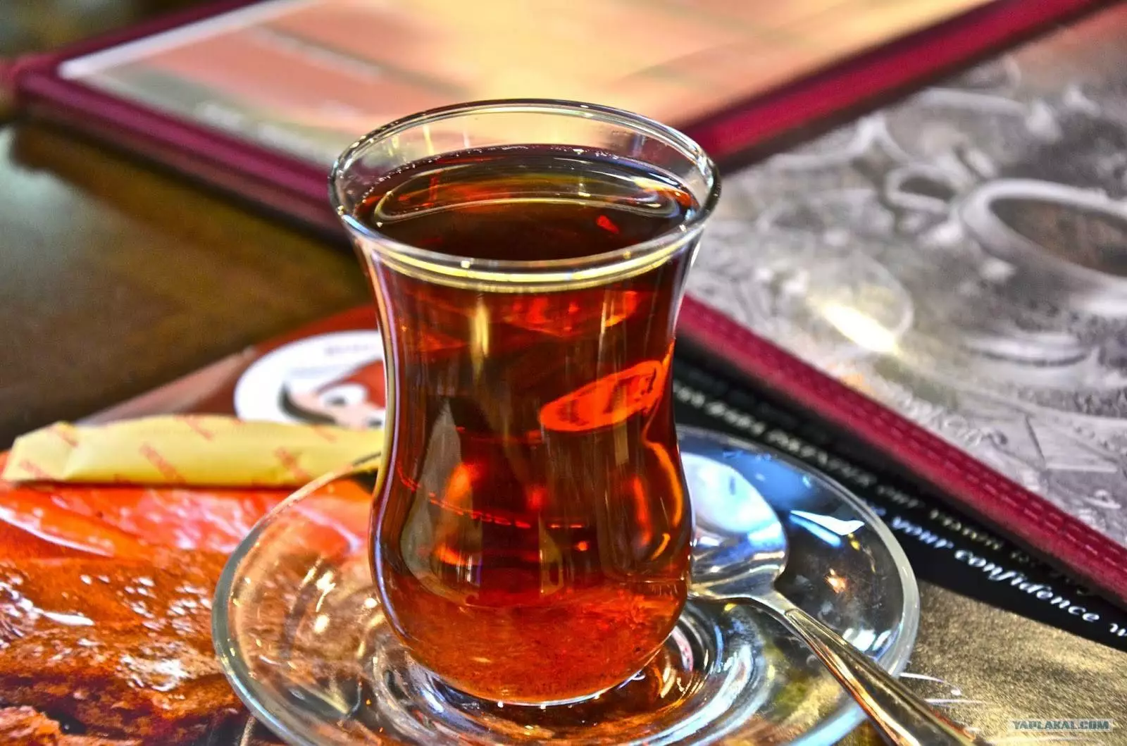 Чай на улицах Стамбула