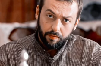 Турецкий актер Окан Ялабык