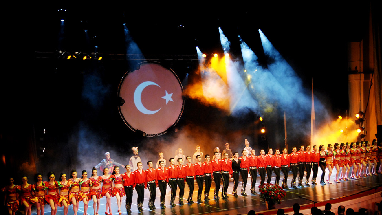 Фольклорные представления и шоу в Стамбуле