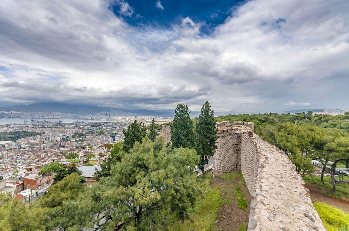 Измир крепость Кадификале