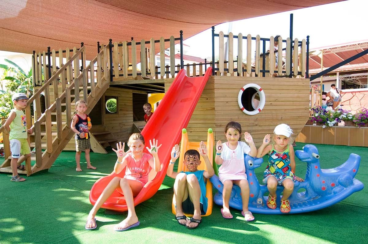 Развлекательные центры для детей и игровые площадки