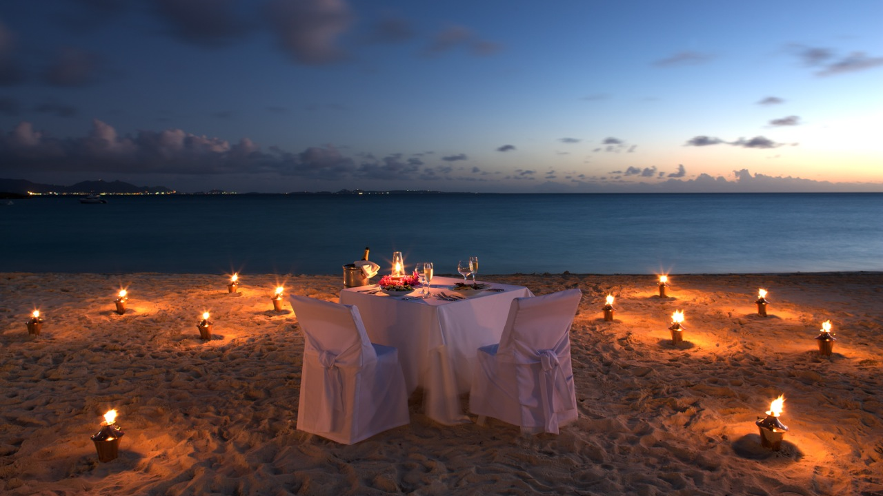 Ужин на пляже при свечах в Сиде