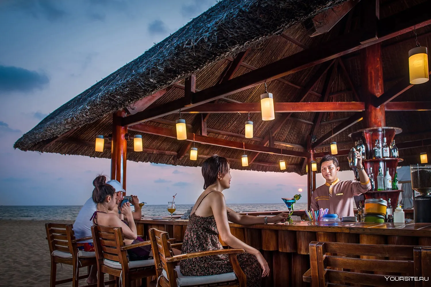 ТОП-5 удивительных пляжных баров и кафе в Мармарисе